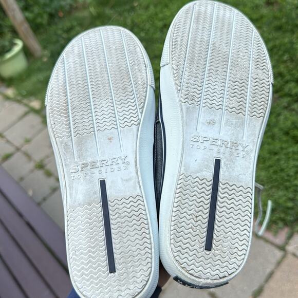 Sperry Halyard Blue and White Boat Shoes with Moccasin Stitching 7.5 - Picture 8 of 8